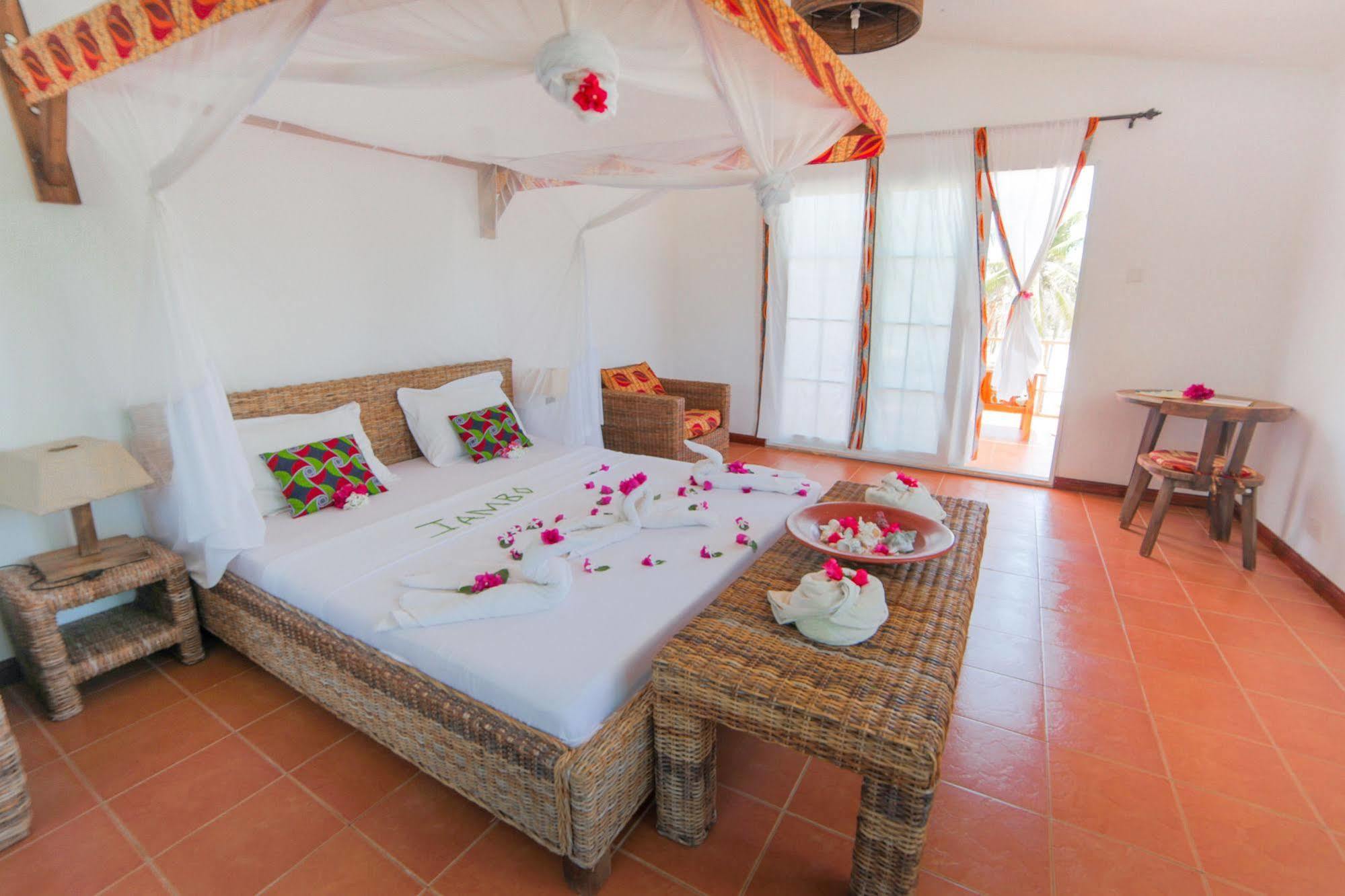 Albatross Ocean View Otel Dongwe Dış mekan fotoğraf