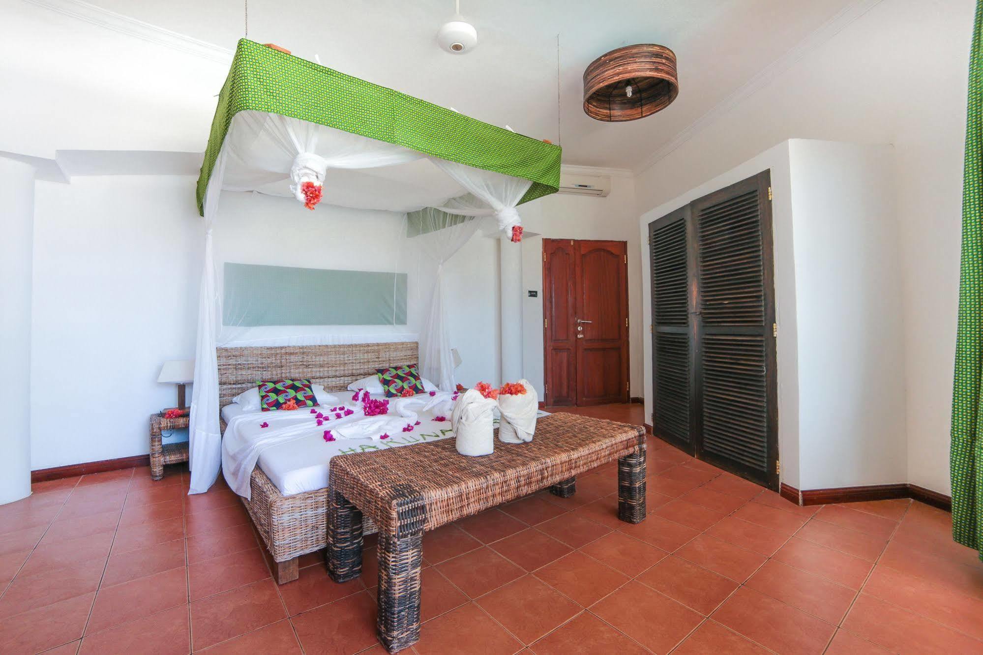 Albatross Ocean View Otel Dongwe Dış mekan fotoğraf